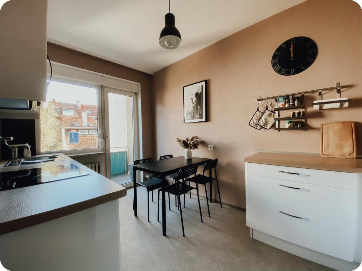 Attraktive 3-zimmerwohnung - Zentrum & Naehe Bahnhof Apartment